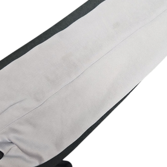 Hurley Kids Gray Hoodie Size Medium - Picture 3 of 3